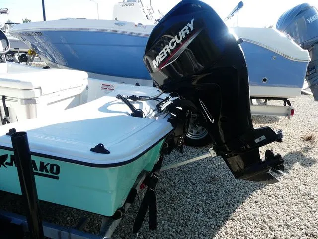 Slide: The Image of Mako Pro Skiff 15 CC 2024 - 4