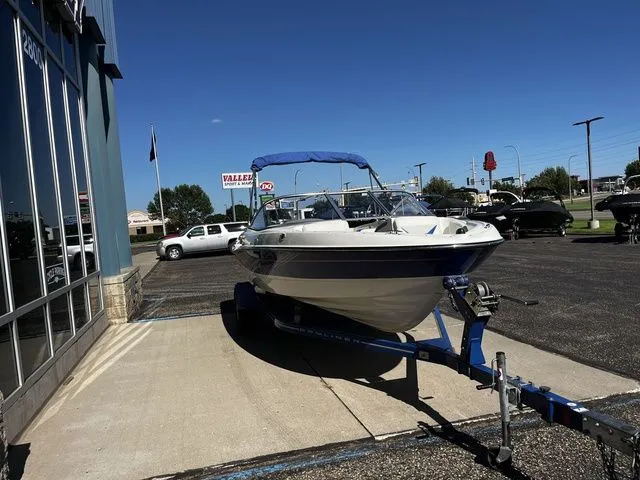 Slide: The Image of Bayliner 205br 2007 - 11