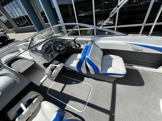 Slide: The Image of Bayliner 205br 2007 - 21