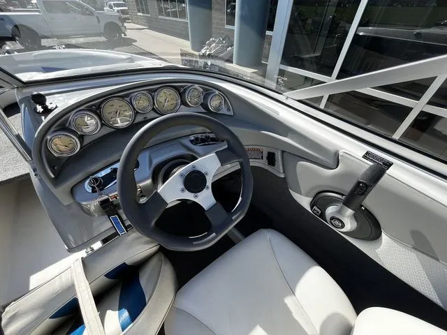 Slide: The Image of Bayliner 205br 2007 - 23