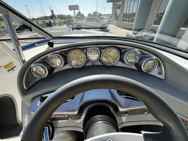 Slide: The Image of Bayliner 205br 2007 - 24