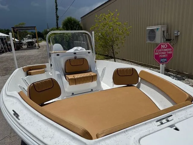 Slide: The Image of ALK 2 Powerboats 18CRS 2026 - 15