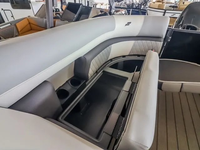 Slide: The Image of Starcraft EXS3R 2026 - 16