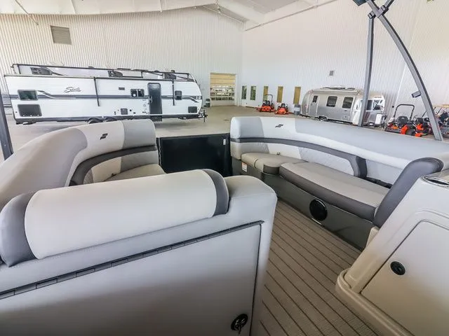 Slide: The Image of Starcraft EXS3R 2026 - 9