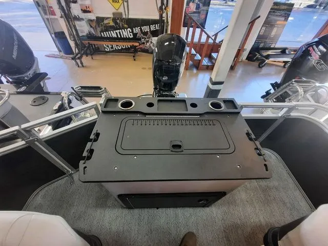 Slide: The Image of Sun Tracker FB 22 2026 - 17