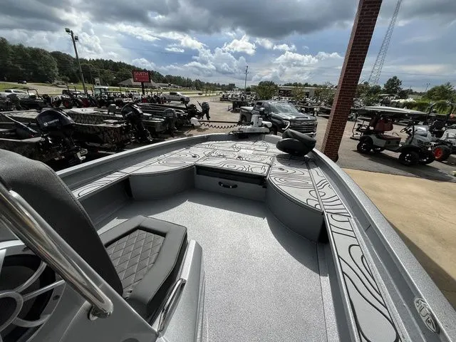 Slide: The Image of Xpress X23B 2026 - 22