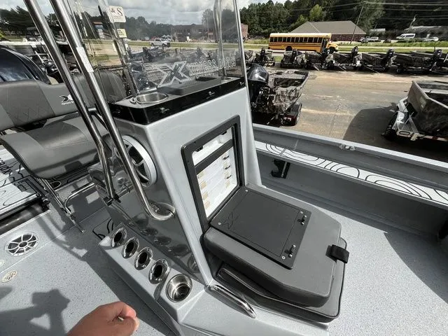 Slide: The Image of Xpress X23B 2026 - 23