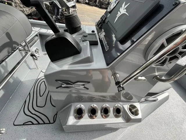 Slide: The Image of Xpress X23B 2026 - 27