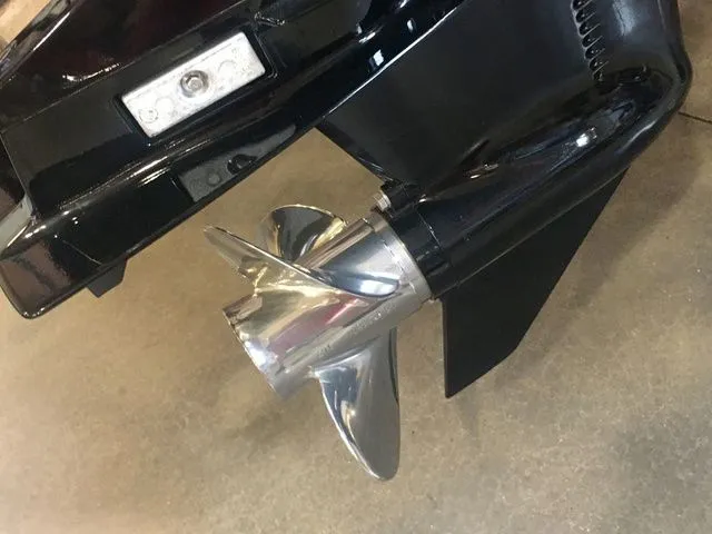 Slide: The Image of Tracker Bass Tracker Classic Limited 2026 - 17