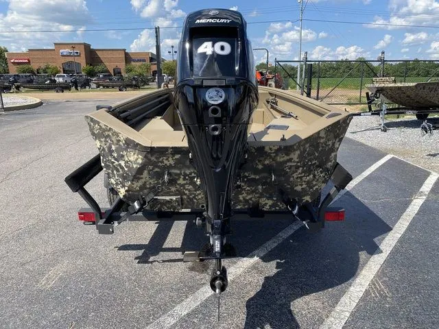 Slide: The Image of Excel Eclipse 15' 2024 - 4