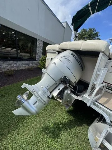 Slide: The Image of Bennington 2275LX 2001 - 3