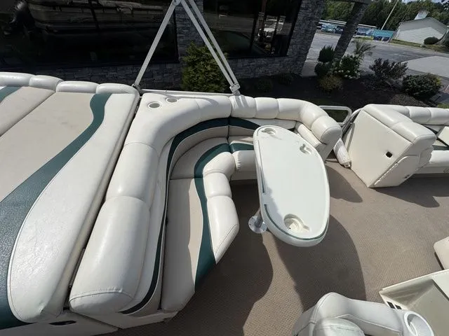 Slide: The Image of Bennington 2275LX 2001 - 6