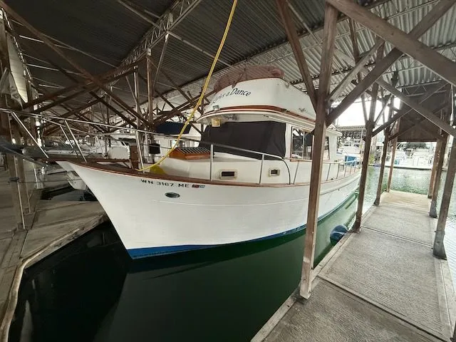 The Image of CHB 34 Aft Cabin 1981 - 0