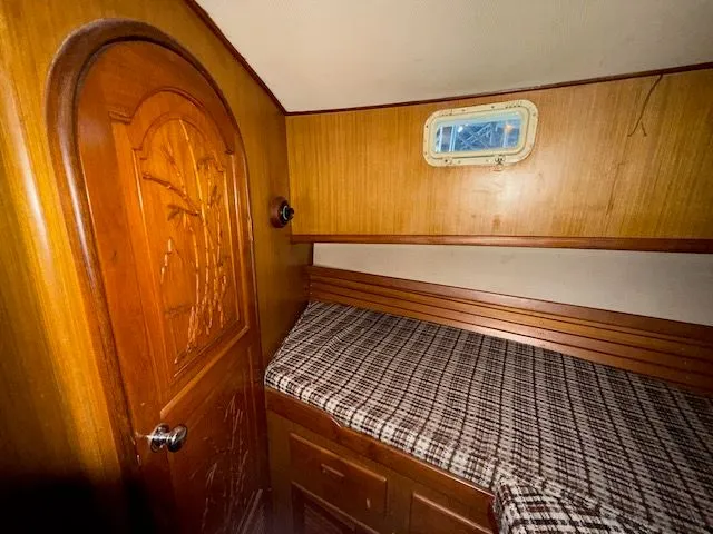 Slide: The Image of CHB 34 Aft Cabin 1981 - 31