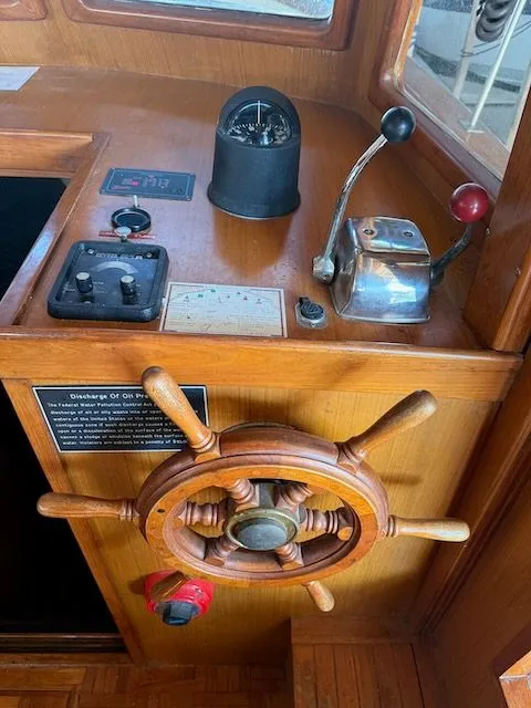 Slide: The Image of CHB 34 Aft Cabin 1981 - 8