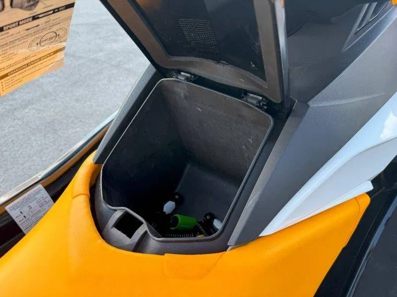 Slide: The Image of Sea-Doo GTI SE 130 2018 - 16