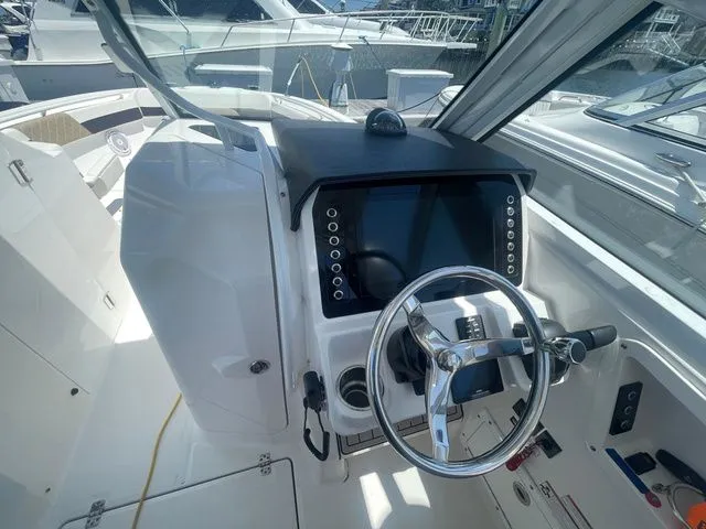 Slide: The Image of Edgewater 262 CX 2021 - 15