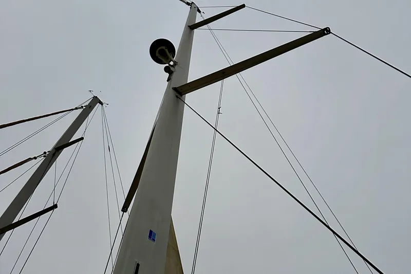 Slide: The Image of Beneteau Oceanis 55.1 2021 - 19