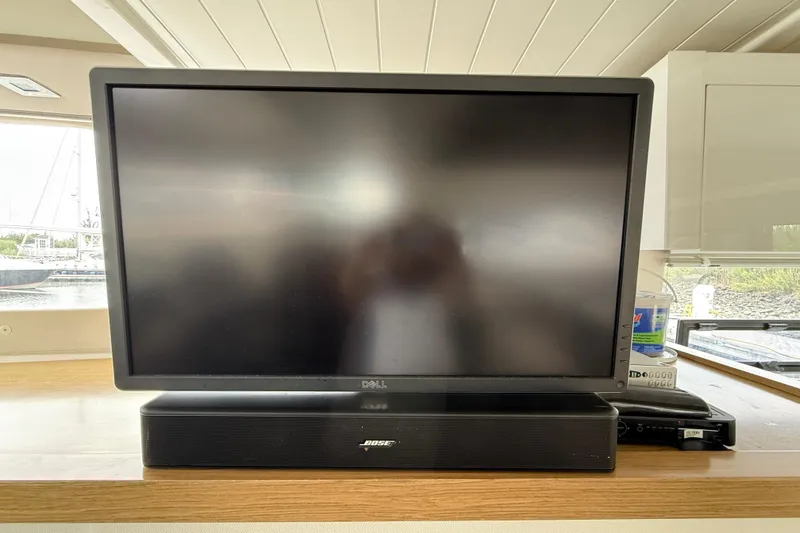 Slide: The Image of Dell monitor and Bose speaker on Fountaine Pajot Summerland 40 LC yacht, 2015 model. - 74