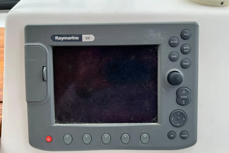 Slide: The Image of Raymarine C80 navigation display on 2005 Legacy Yachts 28. - 10