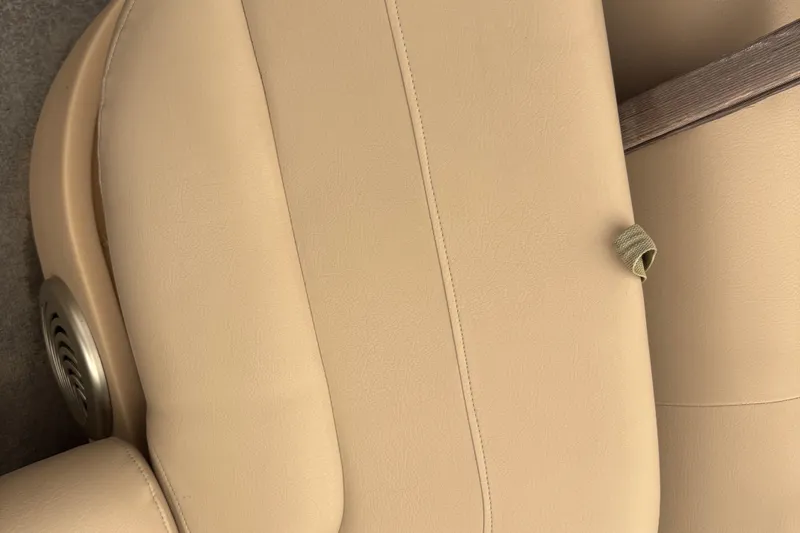 Slide: The Image of Beige seating on 2017 Sun Tracker Party Barge 20 DLX pontoon boat. - 8