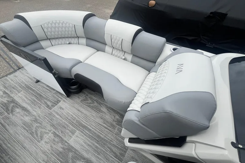 Slide: The Image of Luxurious 2025 Avalon Excalibur Versatile Rear Bench with Windshield, featuring elegant gray upholstery. - 25