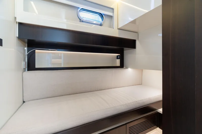 Slide: The Image of CNM CONTINENTAL 54 SuperSport 2024 - 54