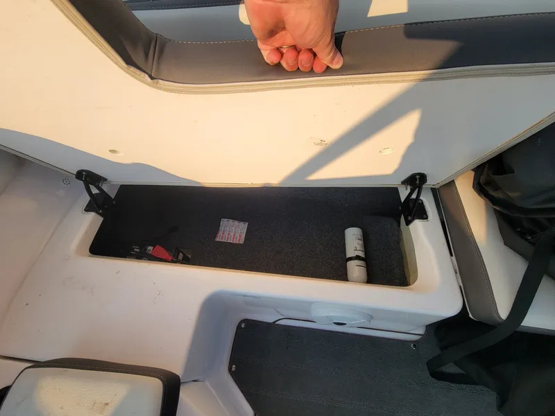 Slide: The Image of Yamaha AR190 2022 - 23