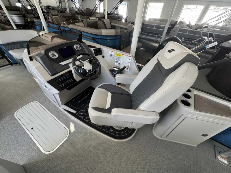 Slide: The Image of Starcraft SLS 3DL BAR 2026 - 12