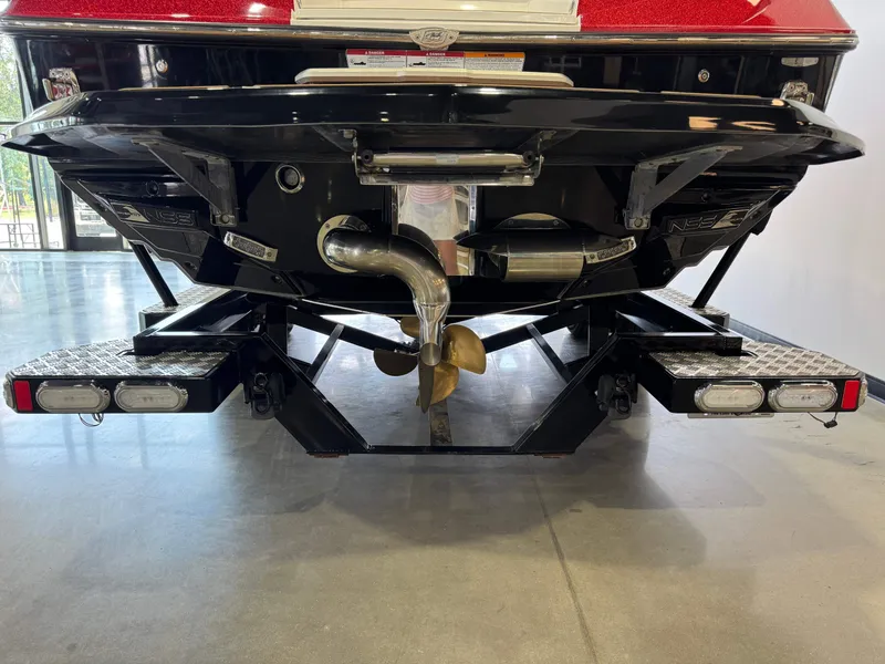 Slide: The Image of Nautique Super Air Nautique G25 2018 - 7