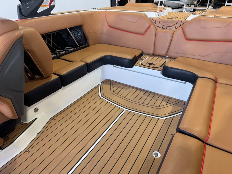 Slide: The Image of Nautique Super Air Nautique GS22 2019 - 15