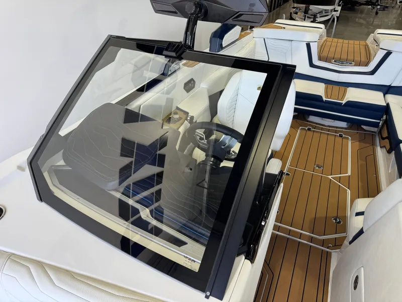 Slide: The Image of Correct Craft Super Air Nautique G23 2025 - 20