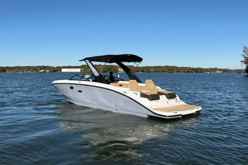 Slide: The Image of Sea Ray SDX 290 2026 - 1