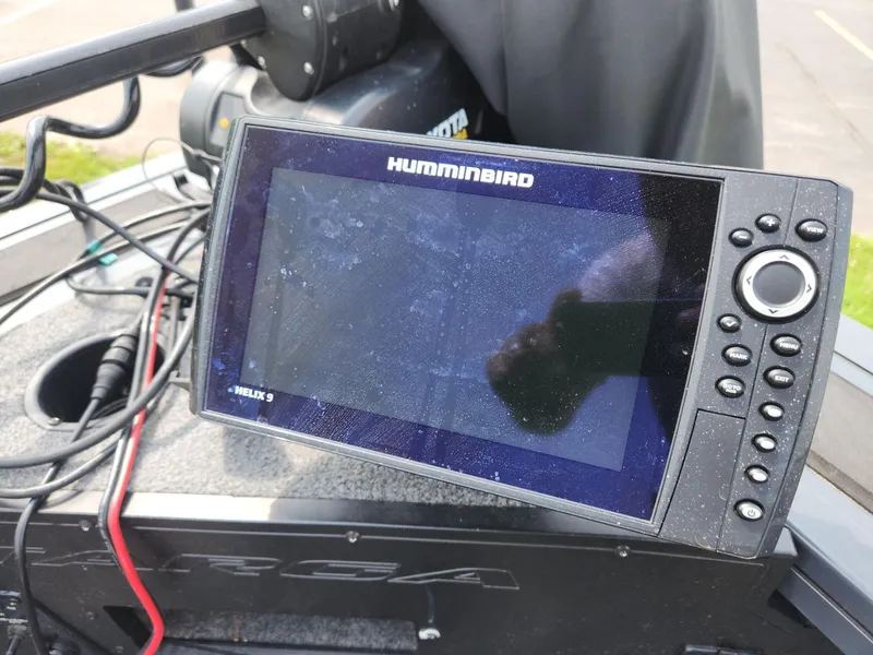 Slide: The Image of Humminbird Helix 9 fish finder on 2019 Tracker Targa V-18 Combo boat dashboard. - 34