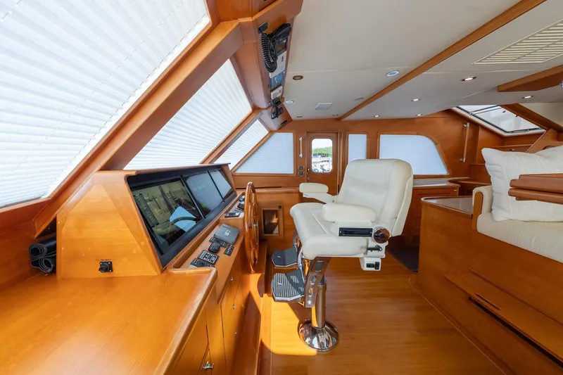 Slide: The Image of Luxurious helm of 2016 Grand Banks 72 Aleutian RP yacht with modern navigation systems. - 69