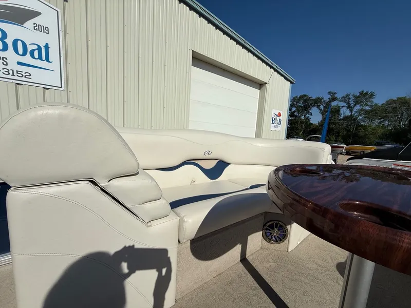 Slide: The Image of Avalon C RL - 26' 2013 - 10