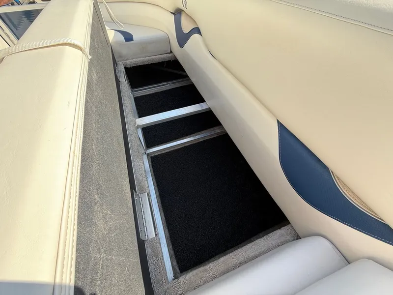 Slide: The Image of Avalon C RL - 26' 2013 - 12