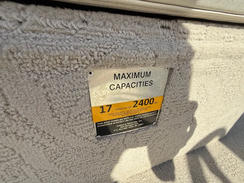 Slide: The Image of Avalon C RL - 26' 2013 - 20