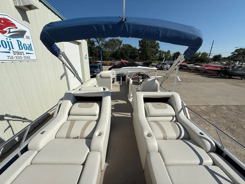 Slide: The Image of Avalon C RL - 26' 2013 - 25