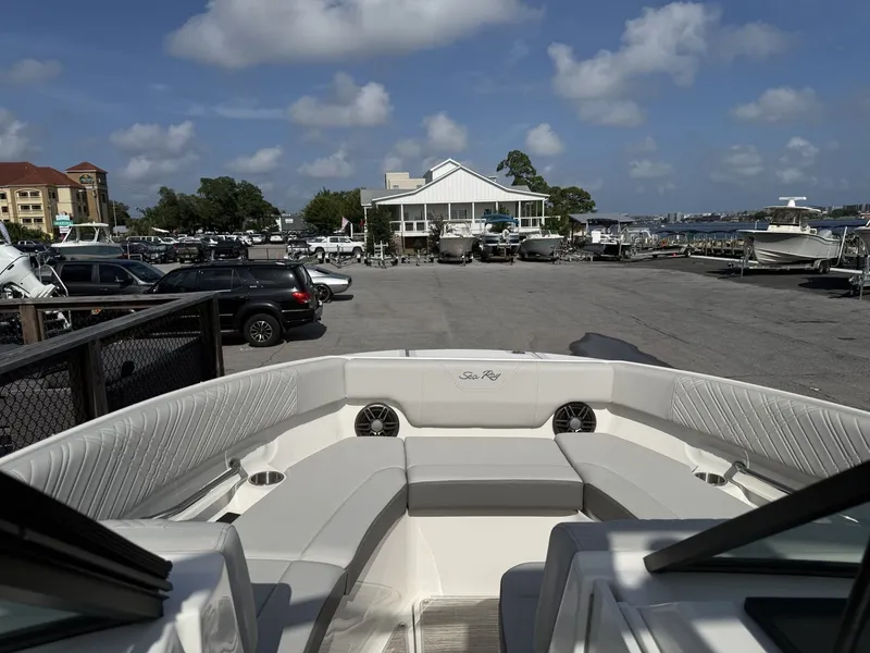 Slide: The Image of Sea Ray SDX 250 Outboard 2026 - 13