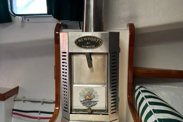 Slide: The Image of Wall-mounted Fusion MS-UD755 stereo system inside a 1987 Holland 32 boat. - 45