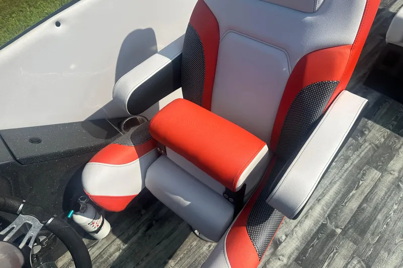 Slide: The Image of Red and gray seat in 2020 Crest Caribbean RS 250 SLS boat. - 21