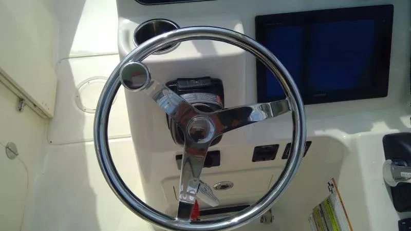 Slide: The Image of Grady-White FREEDOM 255 2017 - 23