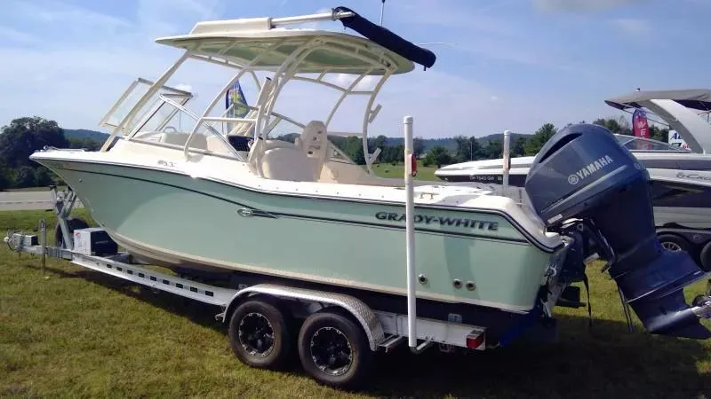 Slide: The Image of Grady-White FREEDOM 255 2017 - 3