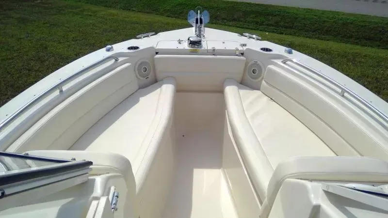 Slide: The Image of Grady-White FREEDOM 255 2017 - 9