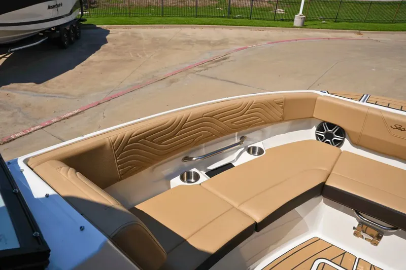 Slide: The Image of Sea Ray SDX 230 Surf 2026 - 23