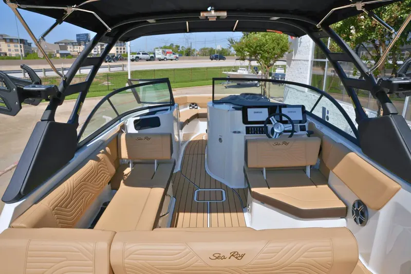 Slide: The Image of Sea Ray SDX 230 Surf 2026 - 6
