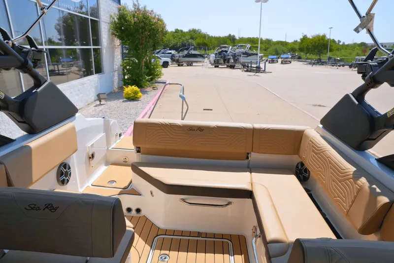 Slide: The Image of Sea Ray SDX 230 Surf 2026 - 7