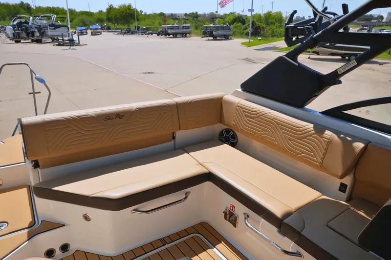 Slide: The Image of Sea Ray SDX 230 Surf 2026 - 8