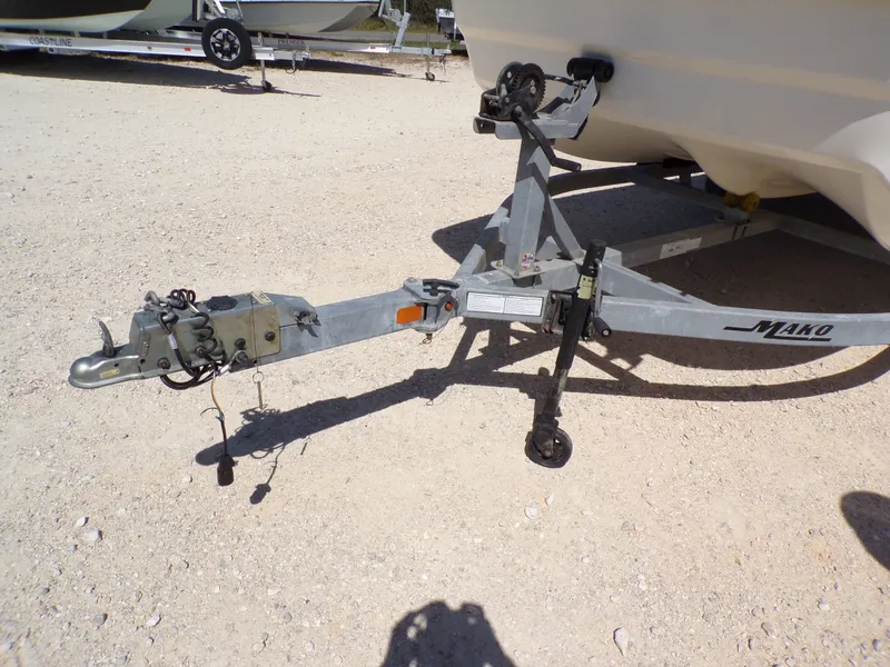 Slide: The Image of Mako Pro Skiff 19 CC 2023 - 29